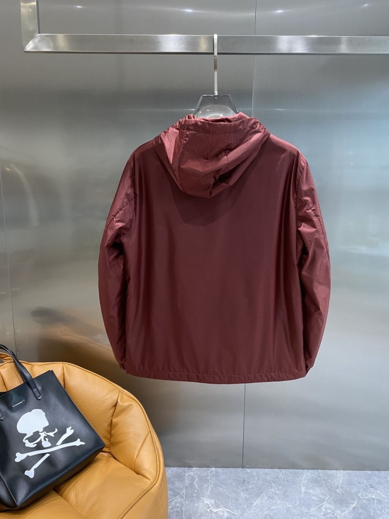 Pra*a outwear